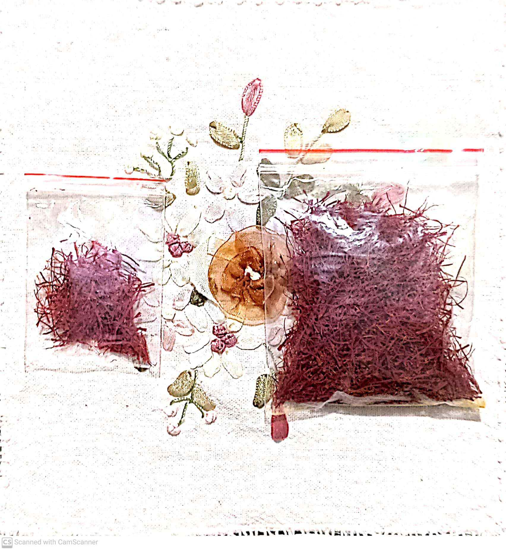 قیمت و خرید زعفران نگین لرستان، با عطر و طعم و رنگ طبیعی با تضمین کیفیت و قیمت